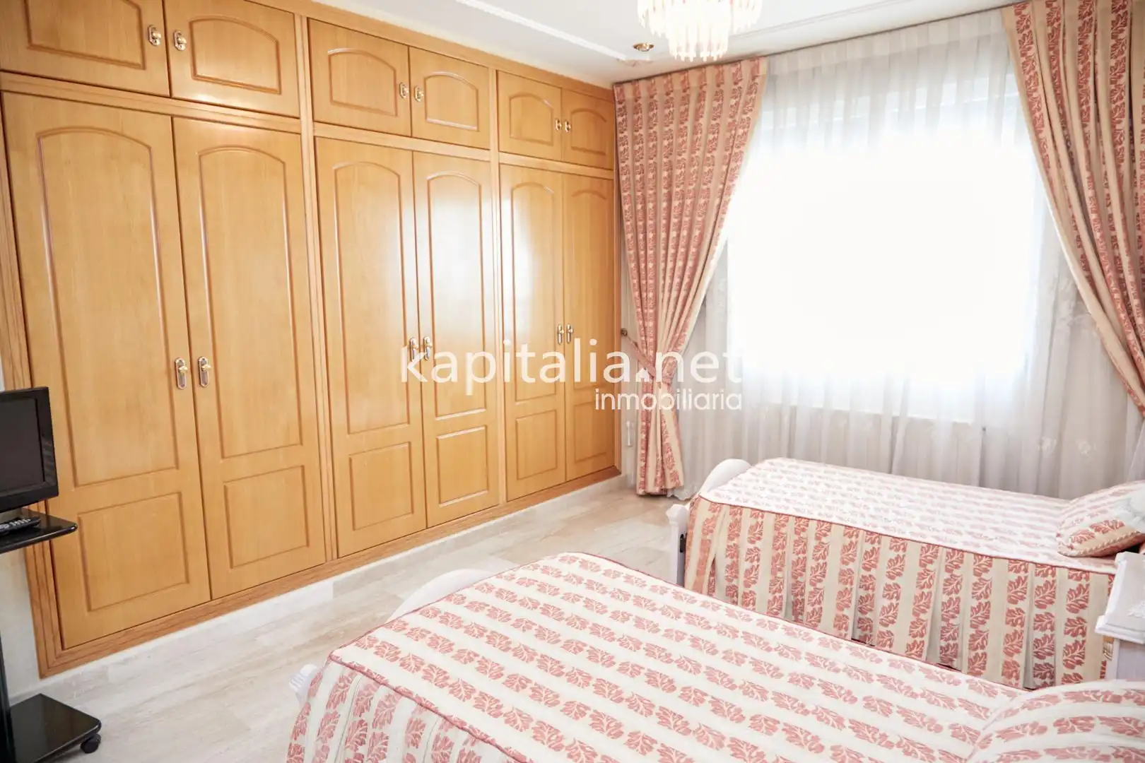 Habitación de Casa adosada en venta en Albaida con Aire acondicionado, Terraza y Trastero