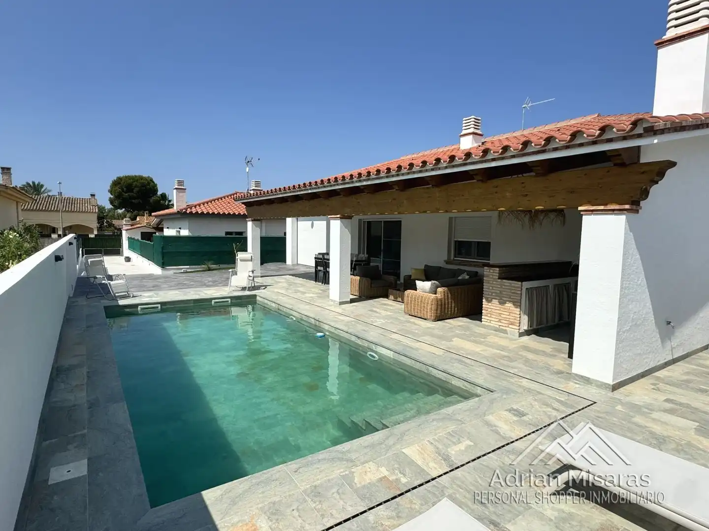 Swimming pool of Houses for sale in Deltebre  with Air Conditioner, Heating and Storage room