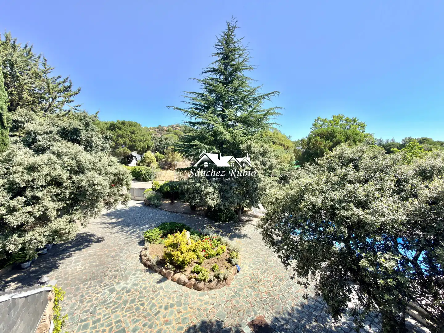 Jardí de Casa o xalet en venda en Torrelodones amb Calefacció, Jardí privat i Parquet