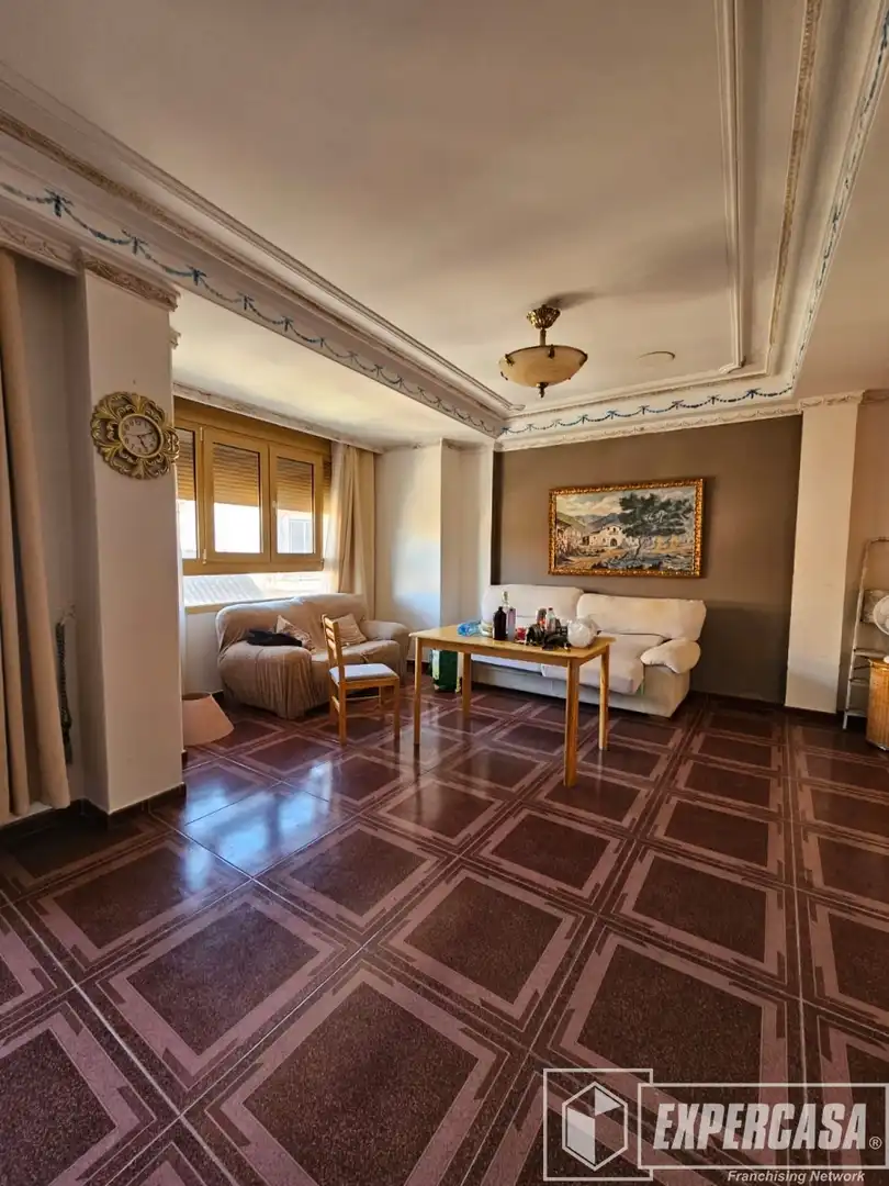 Piso en venta en Manuel