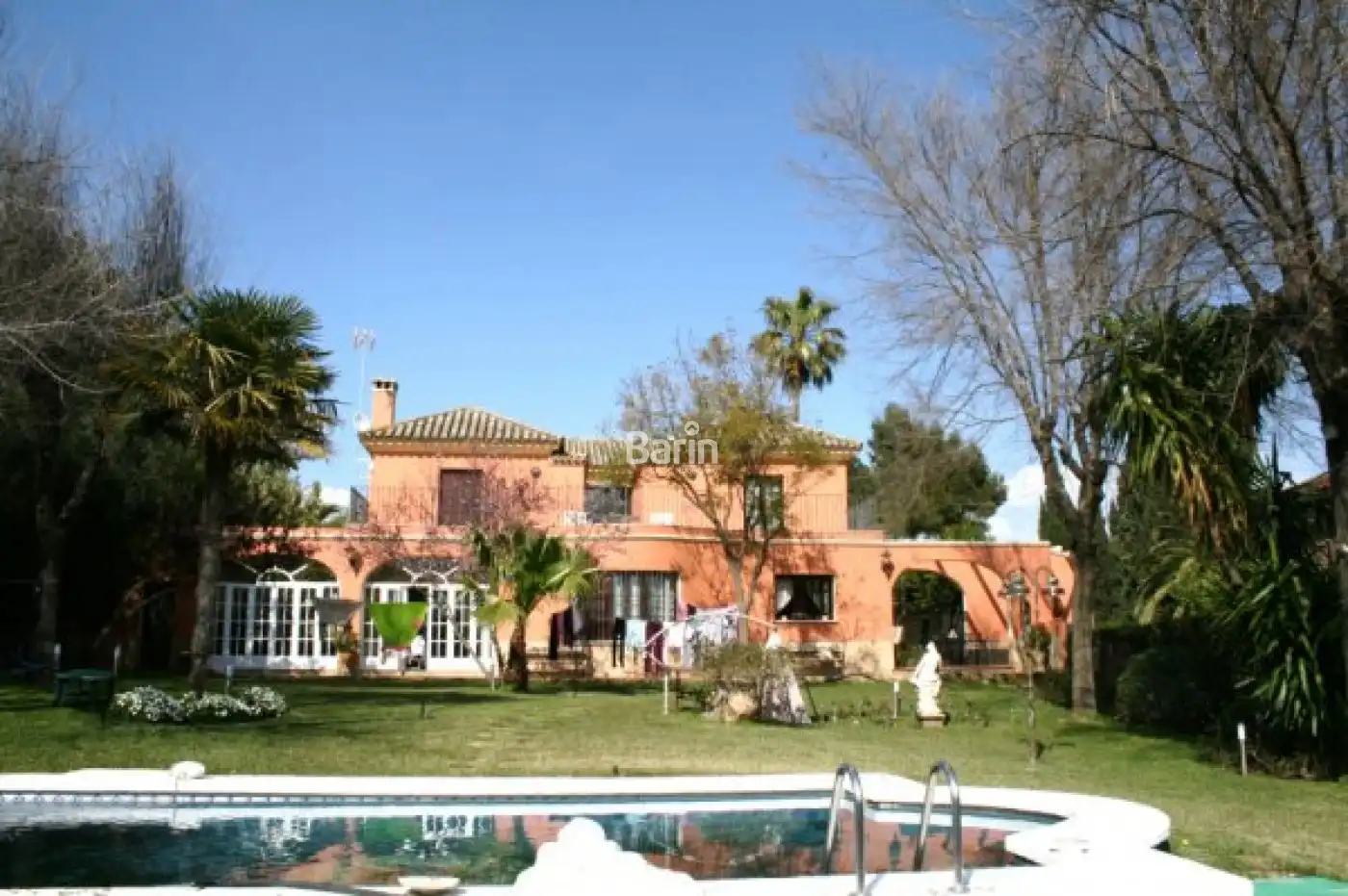 Jardí de Casa o xalet en venda en Camas amb Aire condicionat, Jardí privat i Moblat