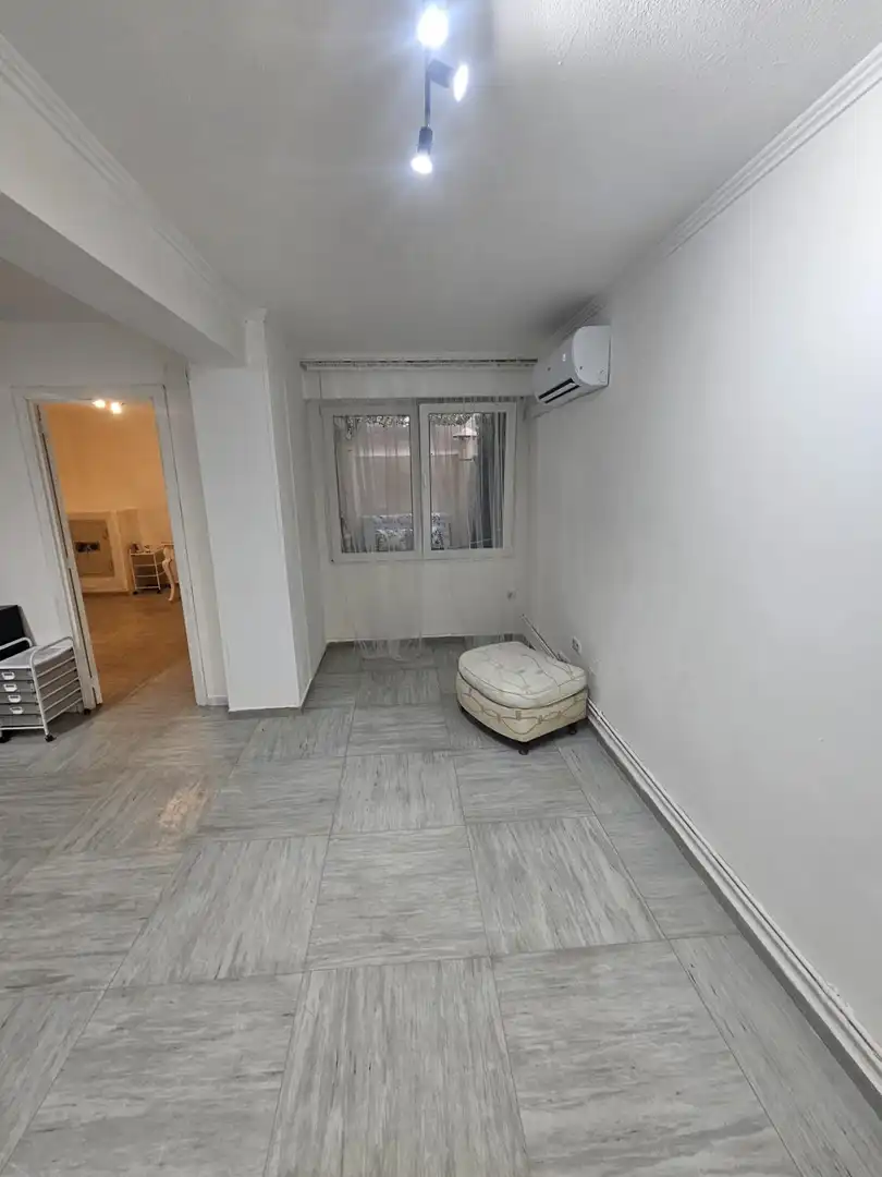 Ground floor for sale in Alicante / Alacant  with Air Conditioner