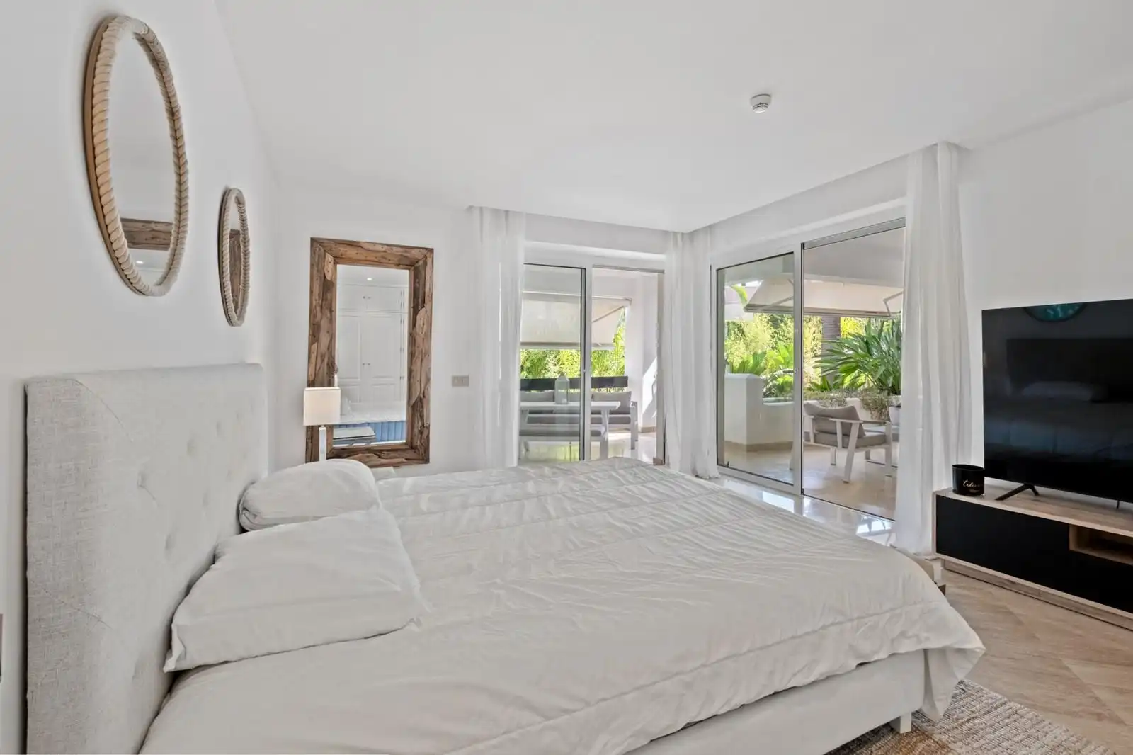 Piso con piscina en venta en Río Real - Los Monteros, imagen 17