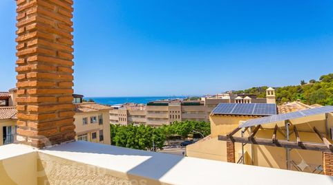 Foto 2 de Casa adosada en venta en José María Amado, Parque Clavero, Málaga Capital