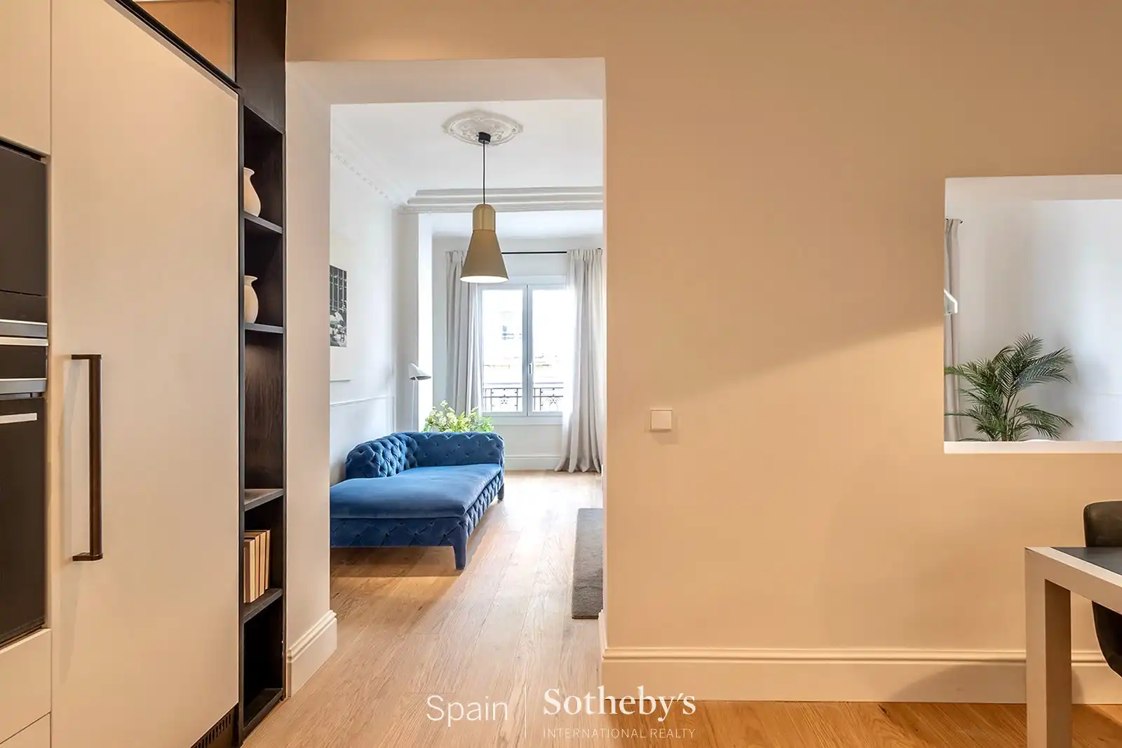 Apartments for sale in Madrid  with Air Conditioner and Heating