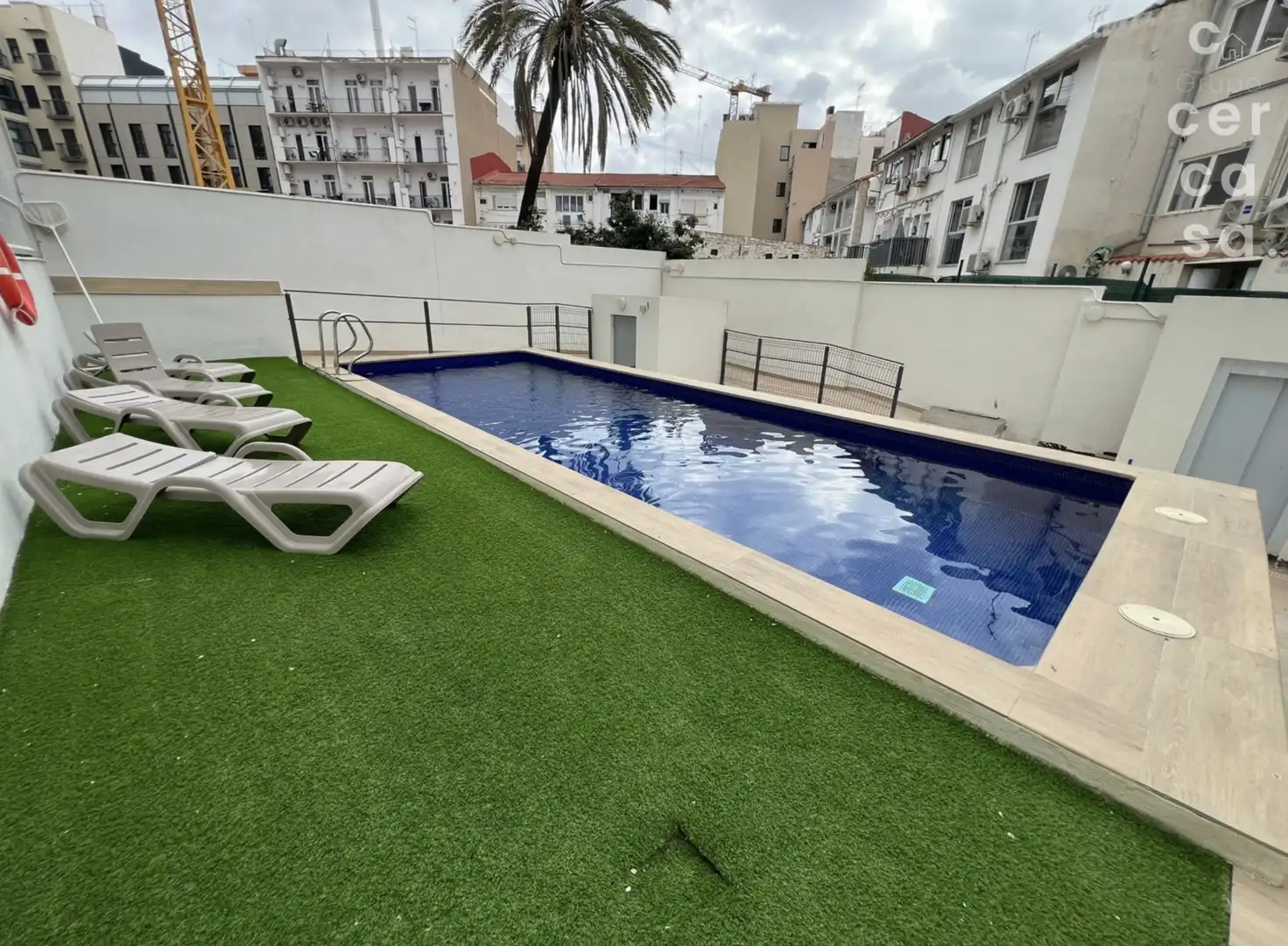 Swimming pool of Flat for rent in Valencia  with Air Conditioner, Heating and Storage room