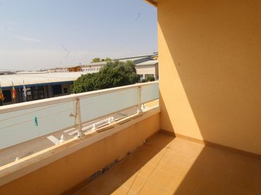 Apartament amb piscina en venda a Calle Calle Maite Pagazaurtundua Ruiz