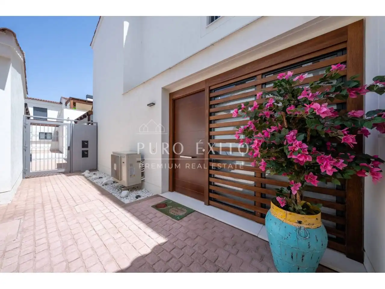 Vista exterior de Casa o chalet en venta en Cambrils con Aire acondicionado, Calefacción y Jardín privado
