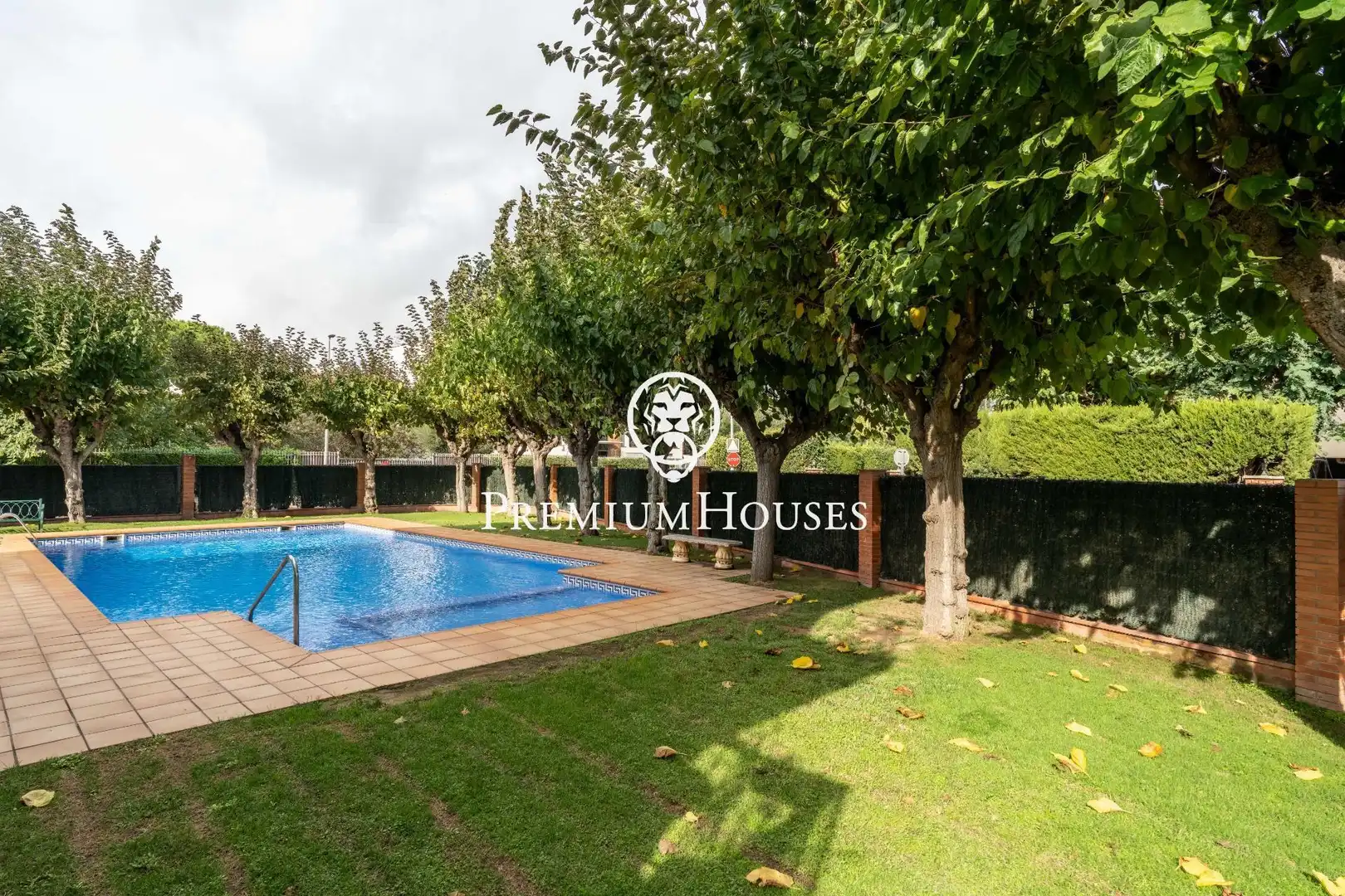 Garten von Dachboden zum Verkauf in Gavà mit Heizung, Parkett und Terrasse