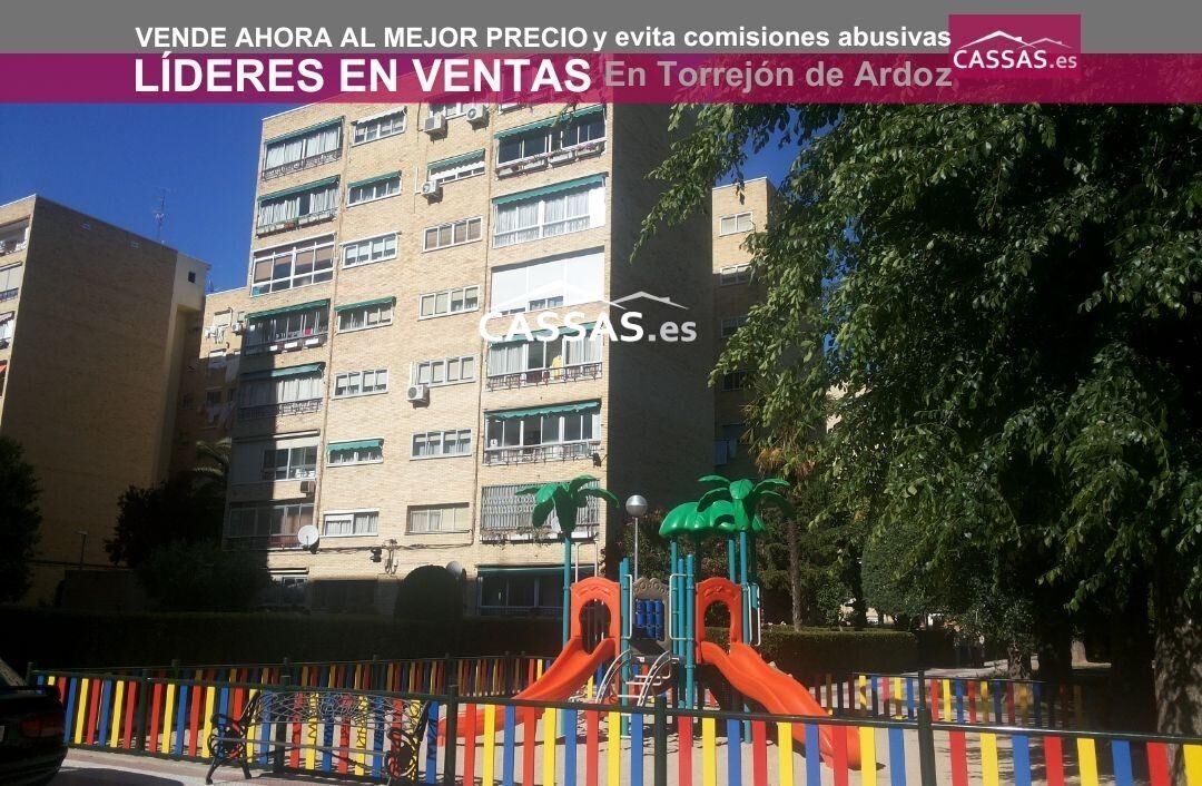 Vista exterior de Pis en venda en Torrejón de Ardoz amb Calefacció i Terrassa
