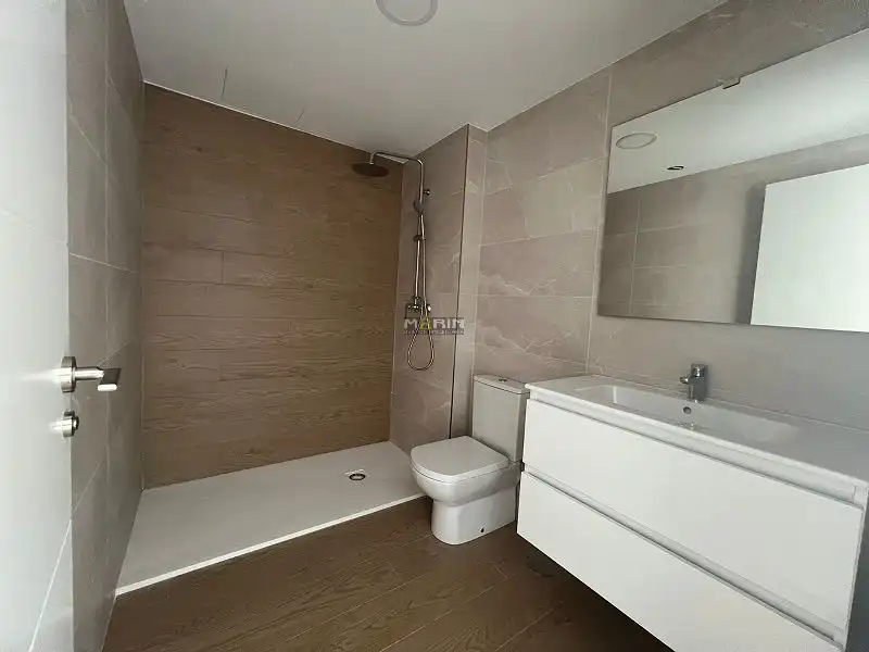 Bathroom of Duplexes for sale in La Unión