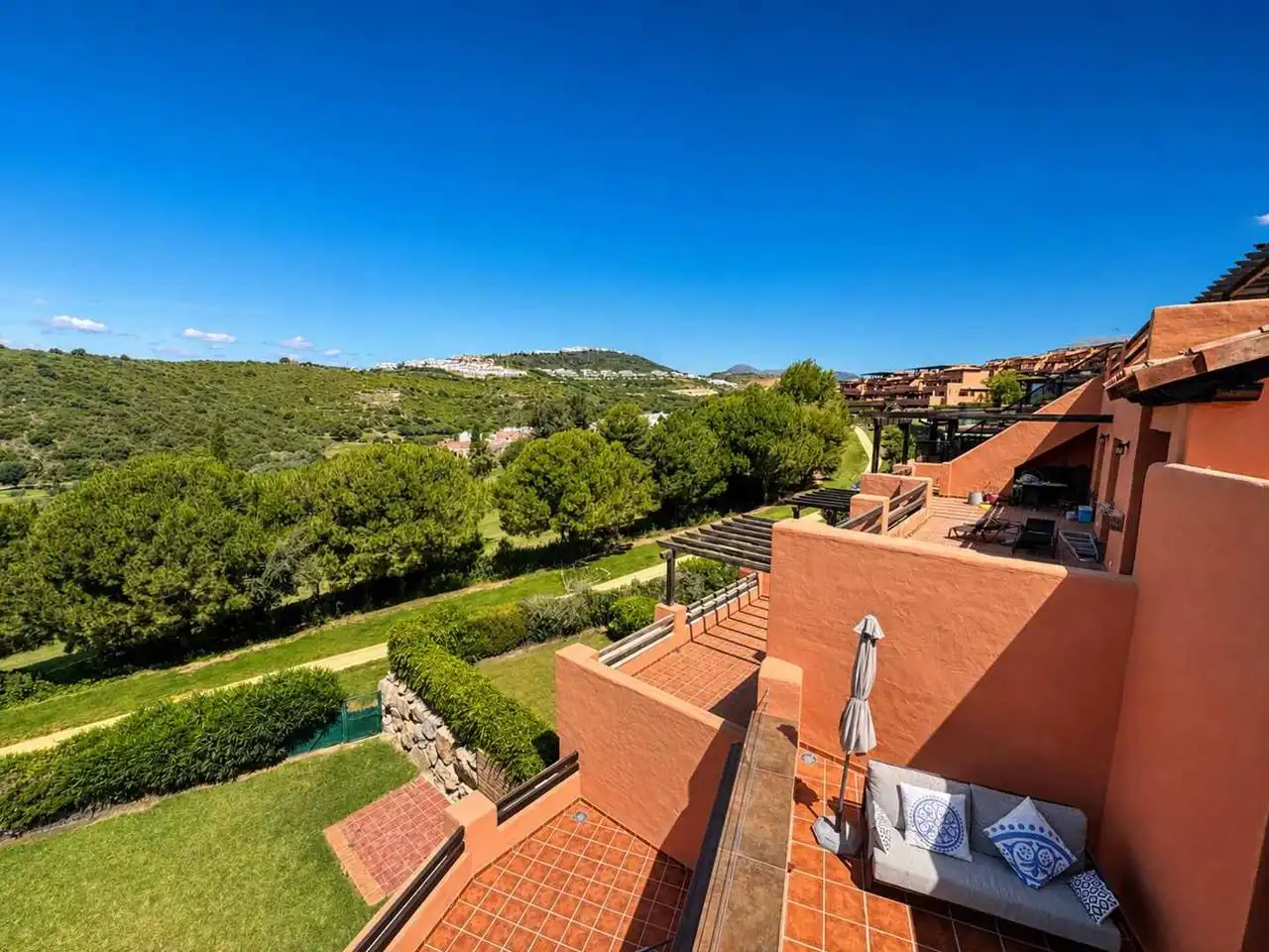 Jardín de Ático en venta en Casares con Aire acondicionado, Calefacción y Terraza