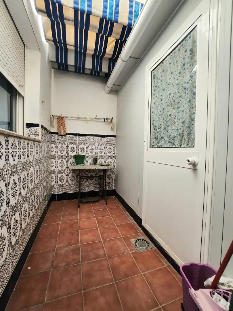 Badezimmer von Einfamilien-Reihenhaus zum Verkauf in Alcalá de Guadaira mit Klimaanlage, Terrasse und Abstellraum