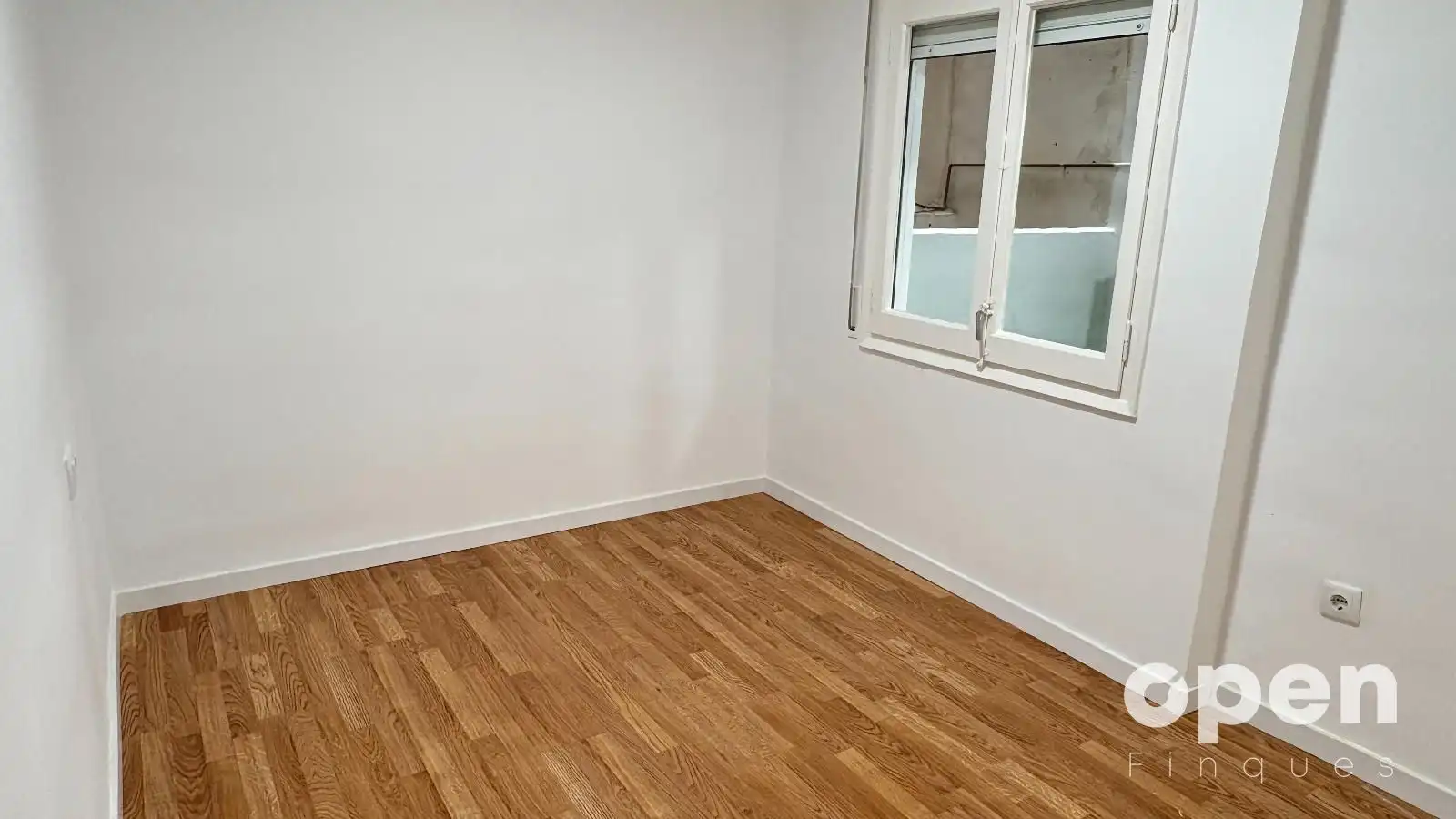 Habitación de Piso en venta en Terrassa con Aire acondicionado, Parquet y Alarma