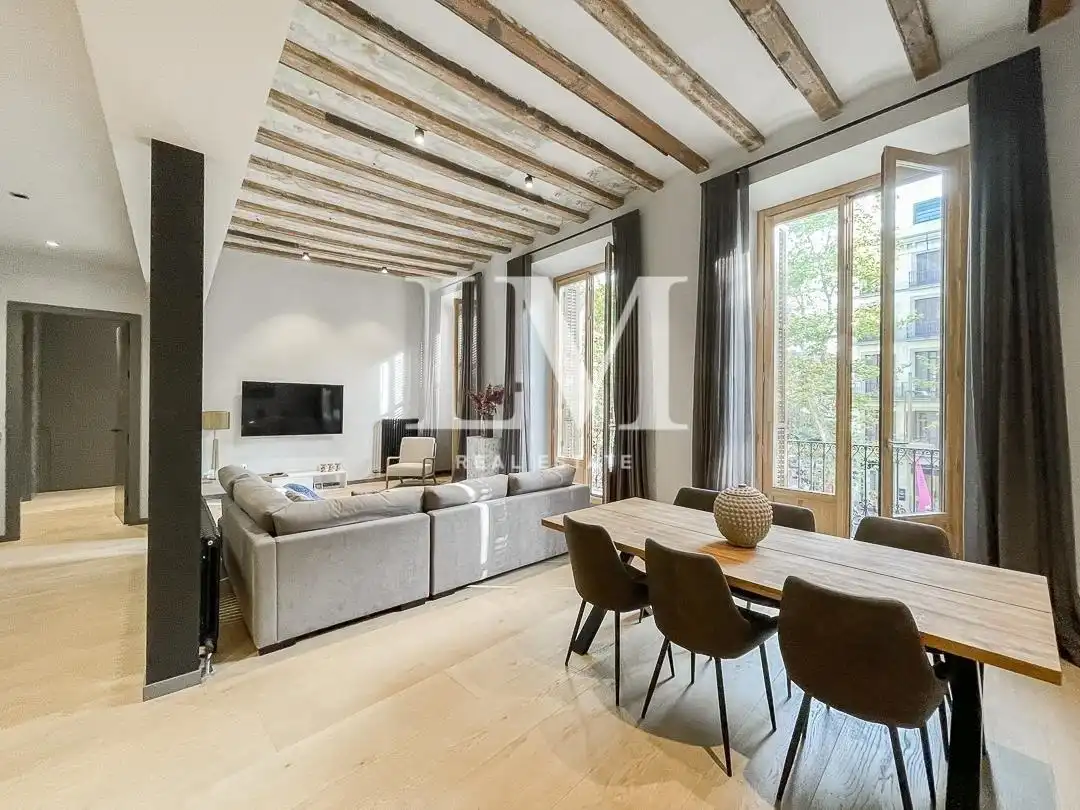 Vista exterior de Apartament de lloguer en Barcelona amb Aire condicionat, Calefacció i Moblat