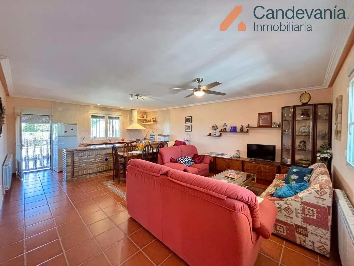Vista exterior de Casa o chalet en venta en San Mateo de Gállego con Aire acondicionado, Calefacción y Jardín privado