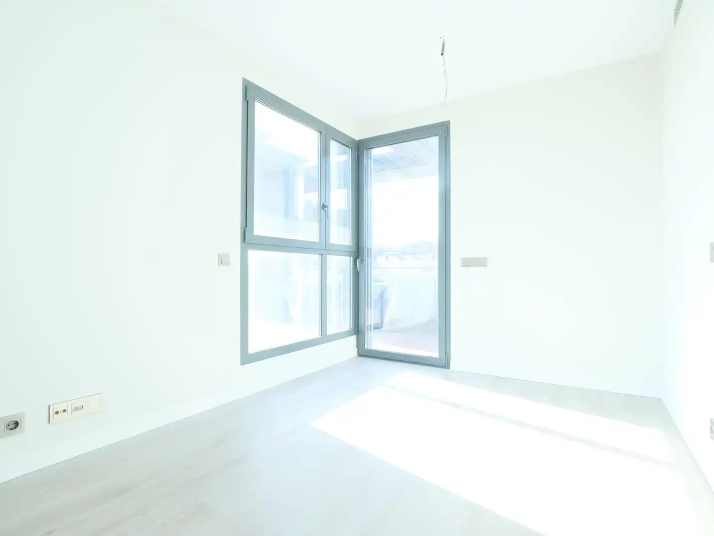 Ático en venta en Esplugues de Llobregat con Aire acondicionado, Calefacción y Jardín privado