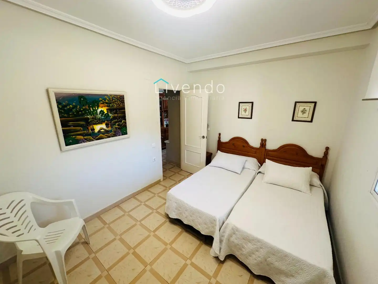 Habitación de Casa o chalet en venta en Chiclana de la Frontera con Piscina y Alarma