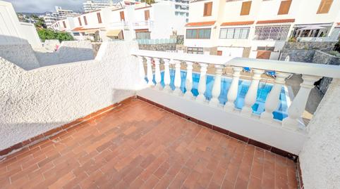 Foto 3 de Casa adosada en venda a Calle Venezuela, 7, Playa de las Américas, Adeje