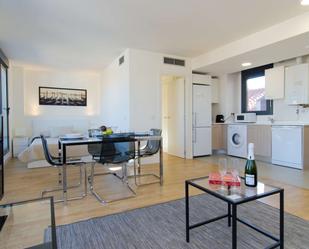 Sala d'estar de Estudi per a compartir en  Madrid Capital amb Aire condicionat i Terrassa