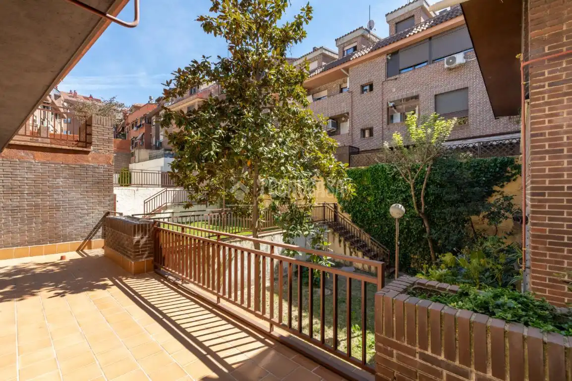 Terrasse von Wohnung zum Verkauf in Las Rozas de Madrid mit Klimaanlage und Heizung