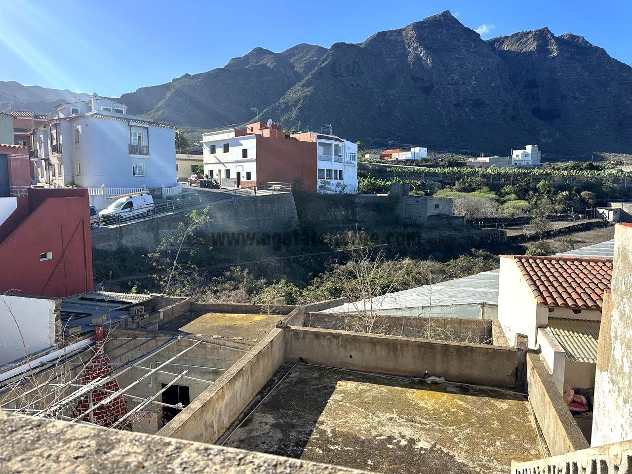 Vista exterior de Casa o xalet en venda en Buenavista del Norte amb Jardí privat i Terrassa