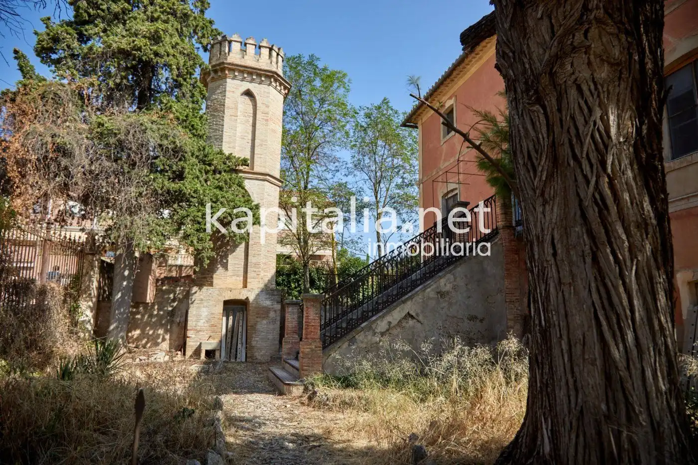 Außenansicht von Country house zum Verkauf in Bocairent mit Privatgarten, Terrasse und Balkon