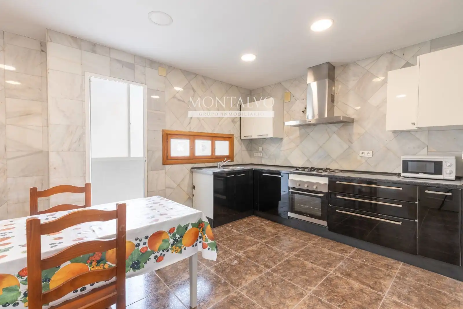 Cocina de Ático en venta en Atarfe con Aire acondicionado, Calefacción y Terraza