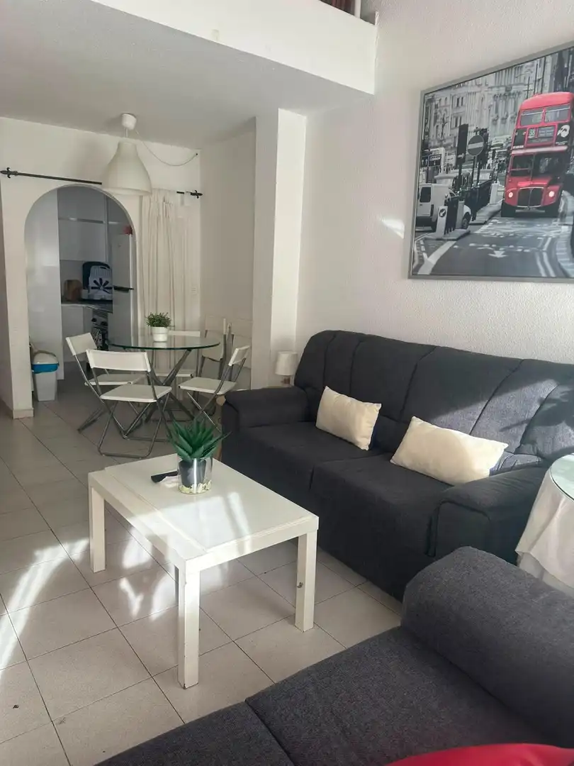 Sala d'estar de Apartament en venda en Murcia amb Aire condicionat, Calefacció i Moblat