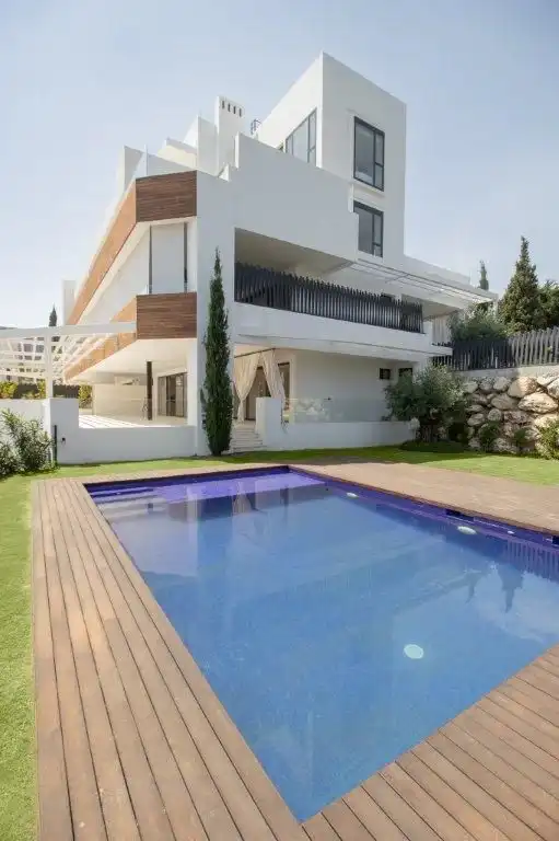 Piscina de Casa o chalet en venta en Marbella con Jardín privado, Terraza y Piscina