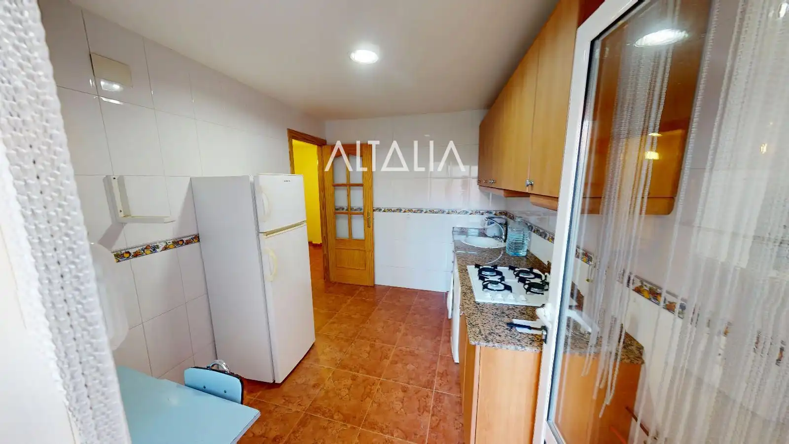 Kitchen of Houses for sale in Cervera del Llano