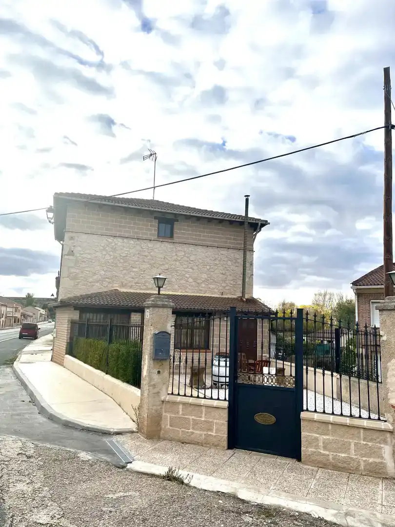 Vista exterior de Casa o chalet en venta en Milagros