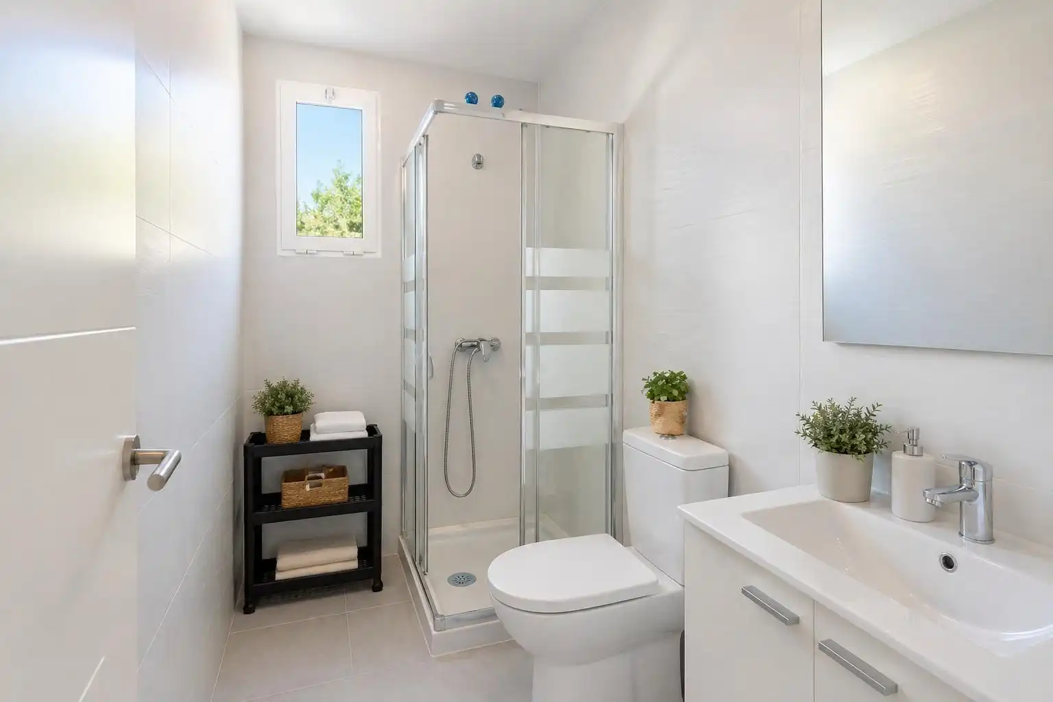 Bathroom of Houses for sale in Málaga