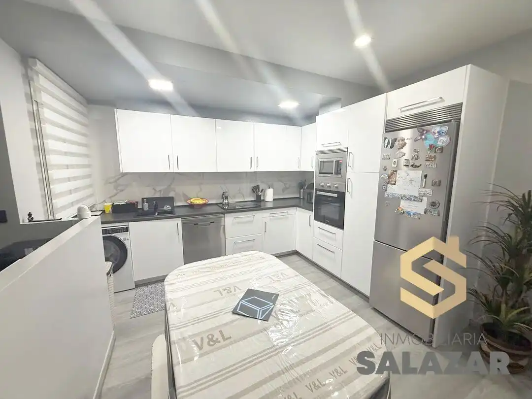 Kitchen of Flat for rent in Bilbao   with Heating