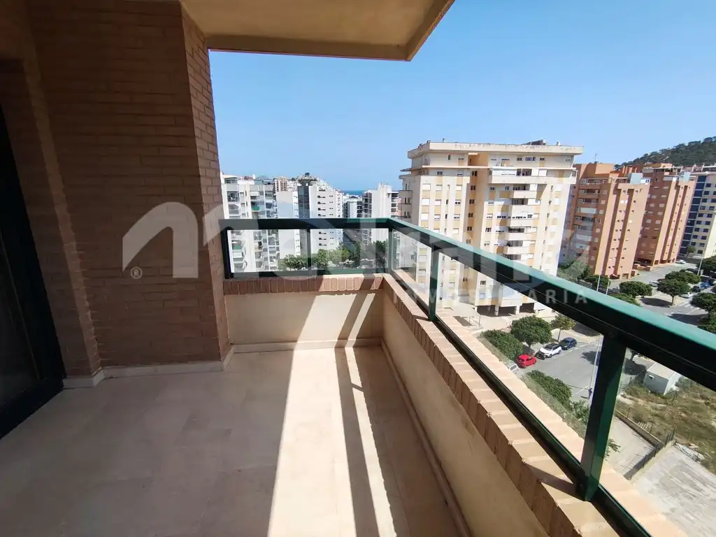 Terraza de Piso en venta en Villajoyosa / La Vila Joiosa con Aire acondicionado, Calefacción y Jardín privado