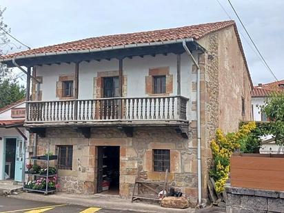 Vista exterior de Finca rústica en venda en Mazcuerras amb Terrassa