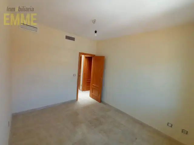 Detached homes for rent in Ronda  with Air Conditioner and Pets allowed