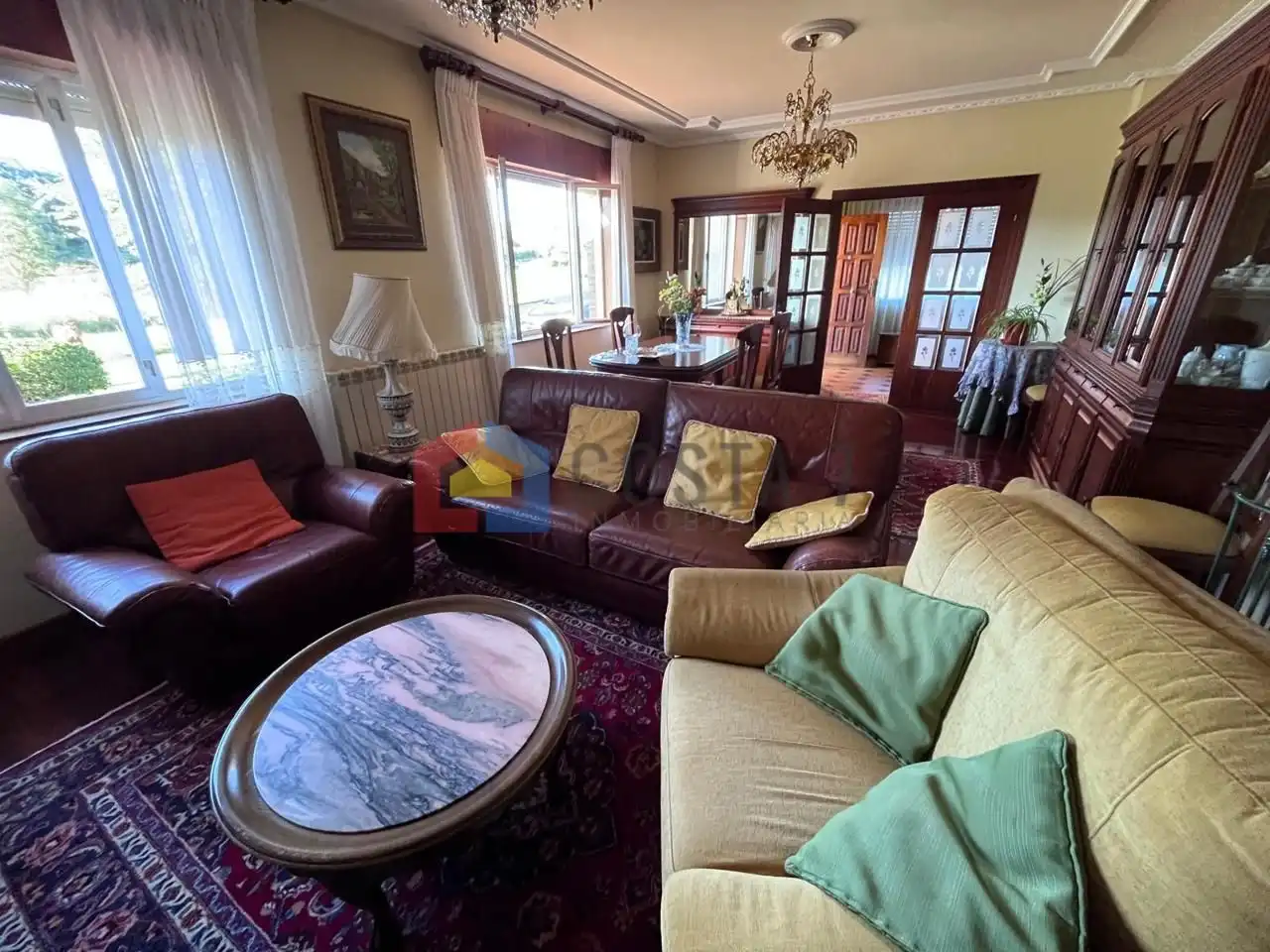 Sala d'estar de Casa o xalet en venda en Miengo amb Jardí privat i Terrassa