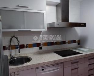 Kitchen of Flat to rent in  Córdoba Capital