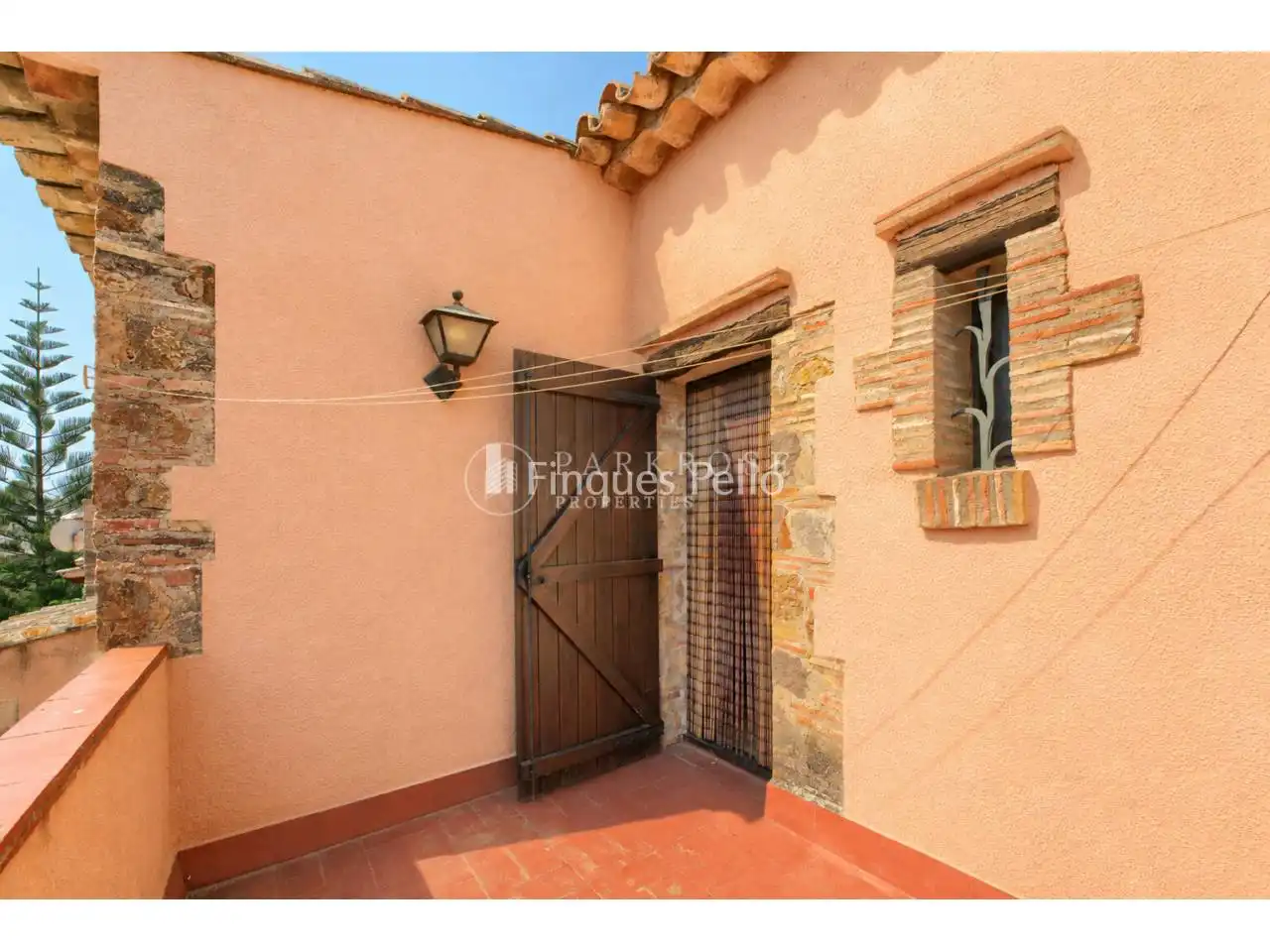 Terraced house with garden for sale in Travesia Llevantí, imagen 28
