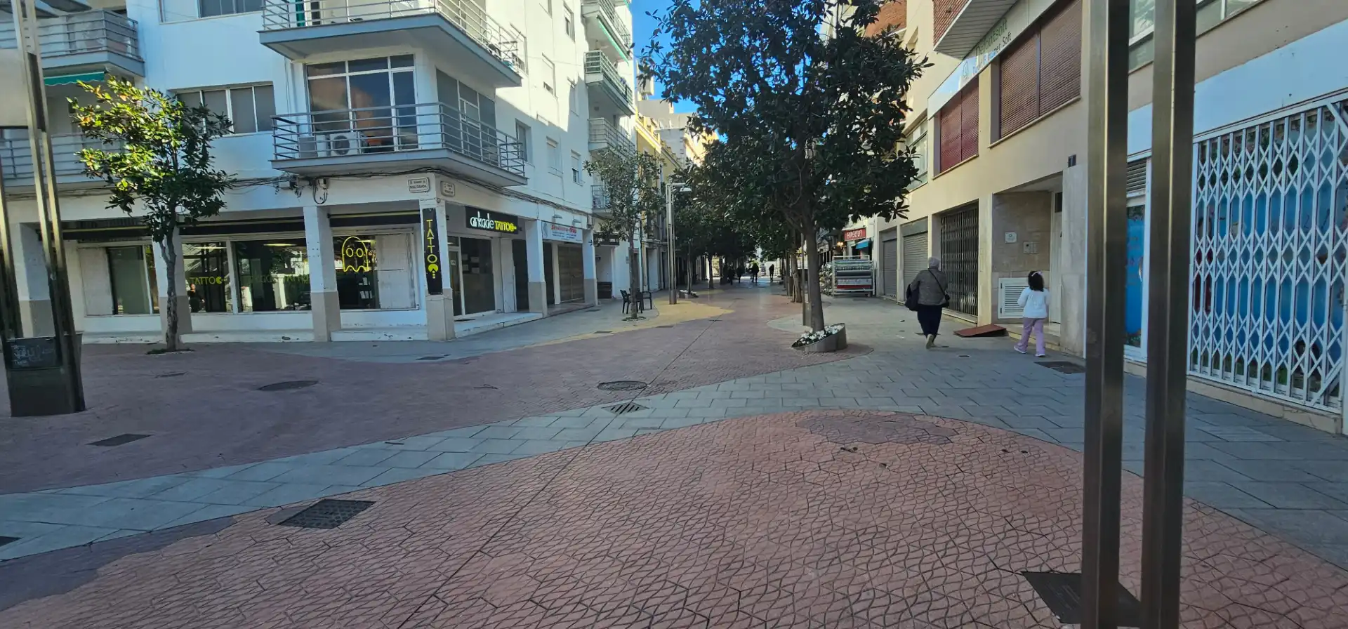 Vista exterior de Local de alquiler en Salou