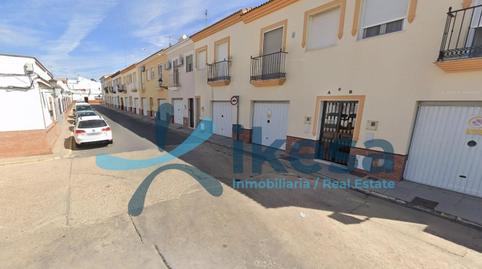 Foto 2 de Casa adosada en venta en Rociana del Condado, Huelva