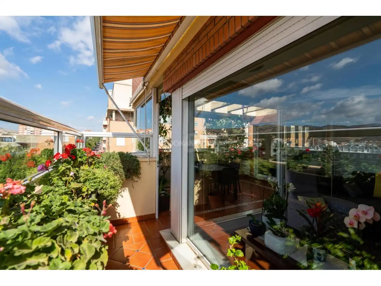 Ático en venta en Avenida Del Mediterráneo, Nueva Andalucía