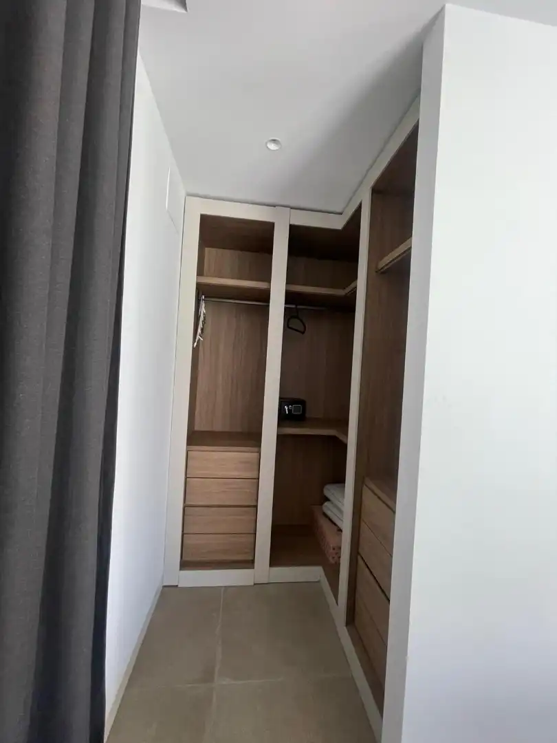 Habitación de Casa o chalet en venta en Chiclana de la Frontera con Aire acondicionado, Calefacción y Jardín privado