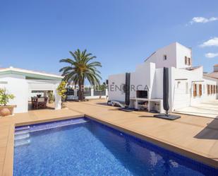 Vista exterior de Casa o xalet en venda en Es Castell amb Aire condicionat, Calefacció i Terrassa