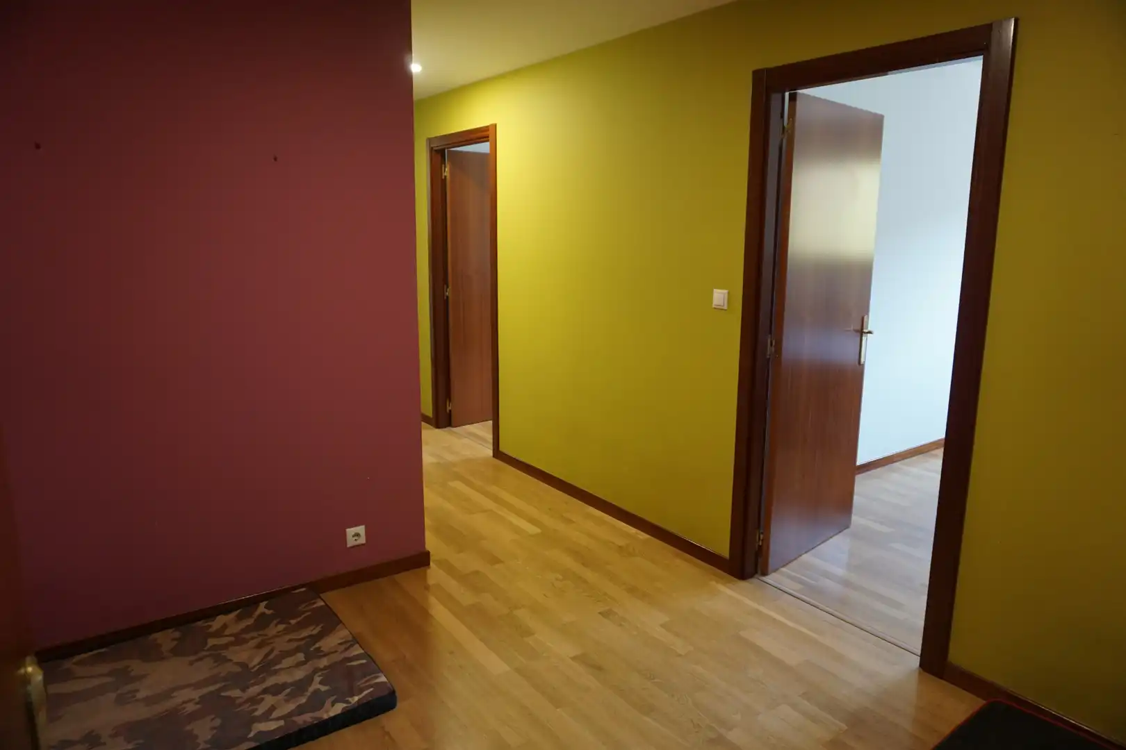 Piso en venta en Ugao- Miraballes con Calefacción, Trastero y Amueblado