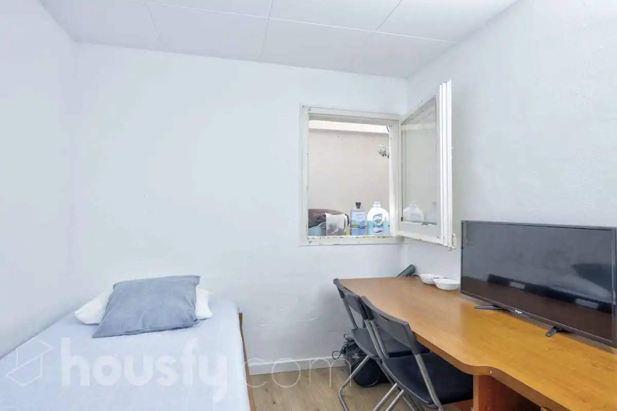 Habitación de Piso en venta en Barcelona con Parquet