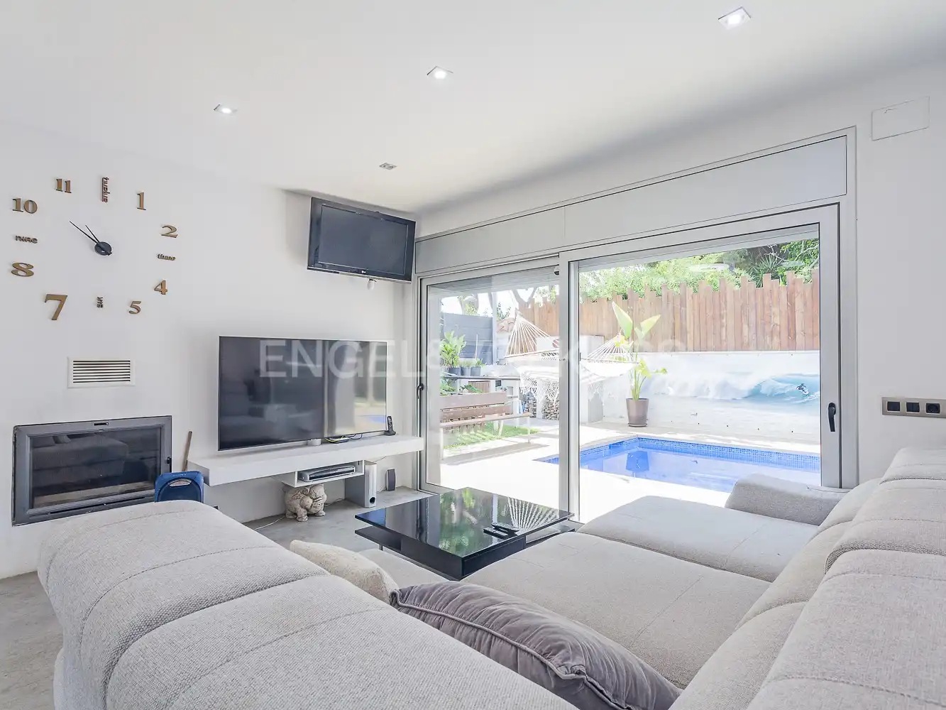 Living room of Houses for rent in Castelldefels  with Air Conditioner, Heating and Private garden