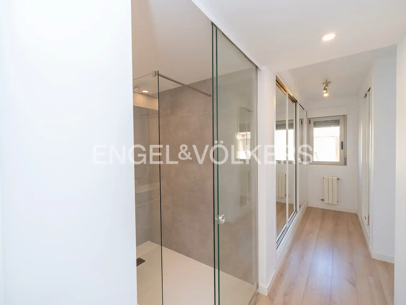 Bathroom of Attic for rent in Alicante / Alacant  with Air Conditioner, Heating and Terrace