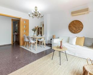 Sala d'estar de Pis en venda en  Valencia Capital amb Aire condicionat i Balcó
